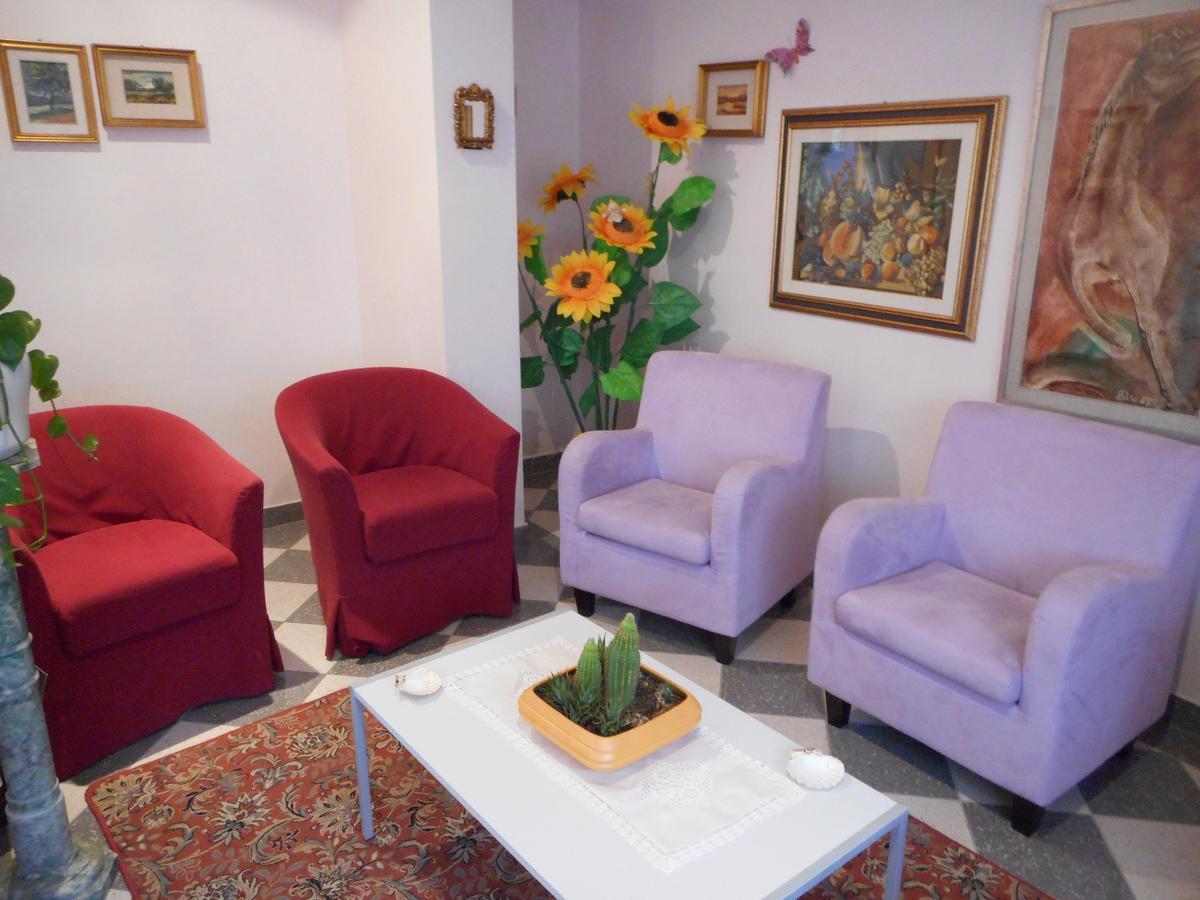 Hotel Gina Chianciano Terme Esterno foto