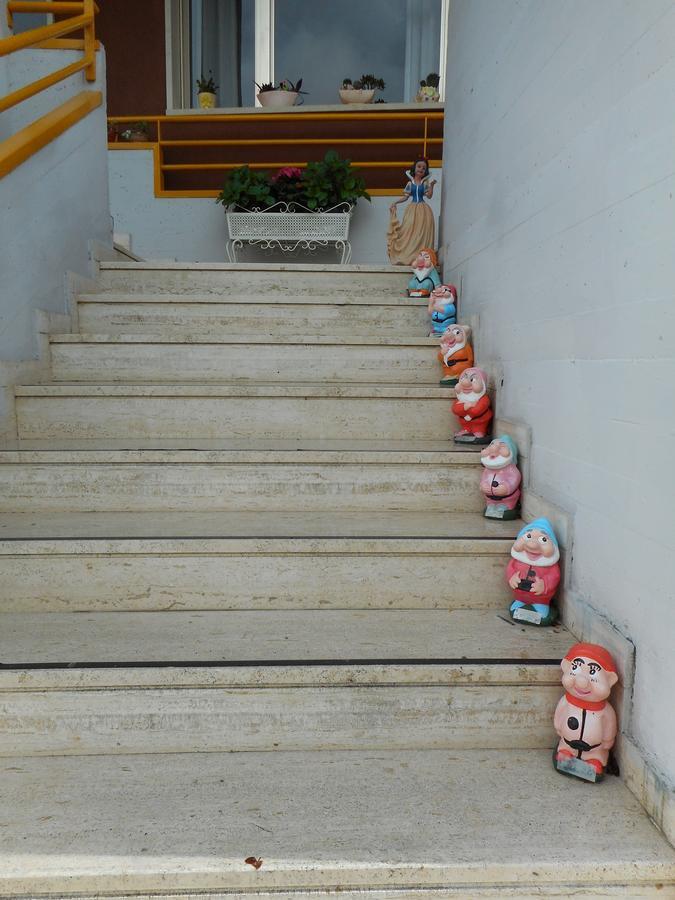 Hotel Gina Chianciano Terme Esterno foto